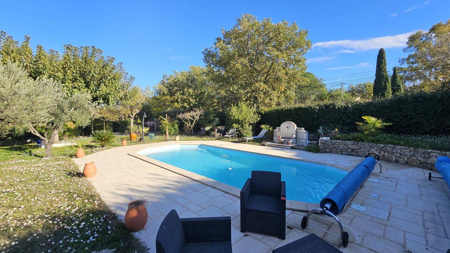Maison à vendre, 170m², BAGNOLS EN FORET