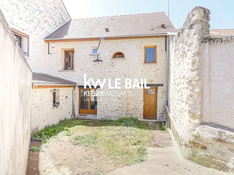 Maison à vendre, 120m², SERAINCOURT