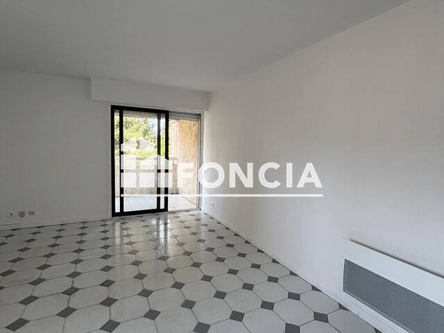 Maison à louer, 36m², ANTIBES