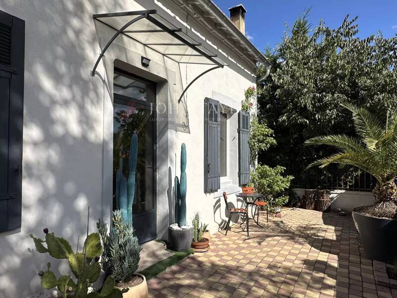 Maison à vendre, 111m², EYGALIERES
