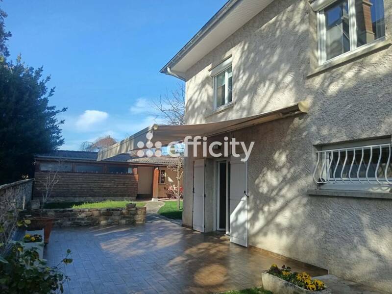 Maison à vendre, 203m², SAINT JUST SAINT RAMBERT