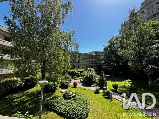 Appartement à vendre 119 000 € 1 pièce 18 m² Étage 1/13 Belvedere Le Pré-Saint-Gervais 93310