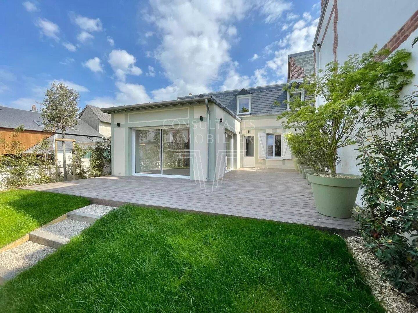 Maison à vendre, 98m², TROUVILLE SUR MER