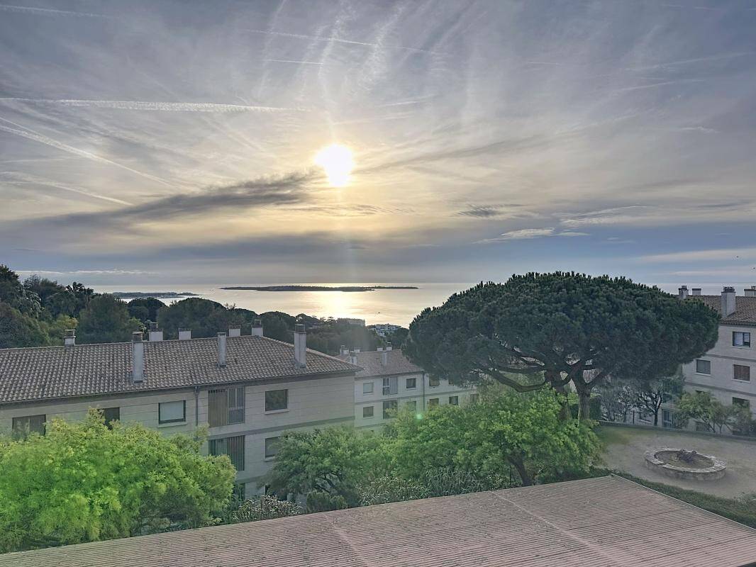 Maison à louer, 69m², CANNES