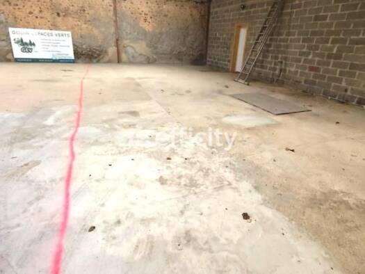 Local commercial à vendre 60 170 € 73 m² de surface de vente Tremblay-les-Villages 28170