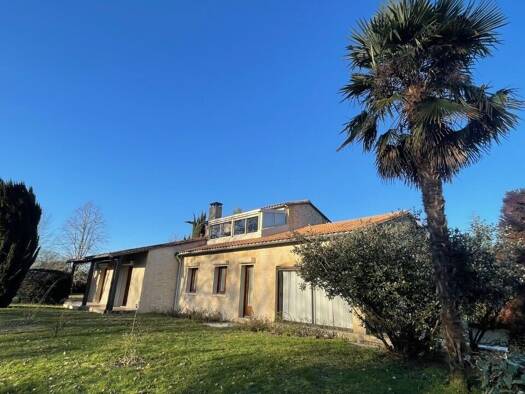 Maison à vendre 413 400 € 6 pièces 5 chambres 265 m² 11 096 m² de terrain Le Bourg Coulounieix-Chamiers 24660