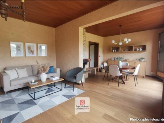 Maison à vendre 250 000 € 6 pièces 4 chambres 157,78 m² 900 m² de terrain Le Cheylas 38570