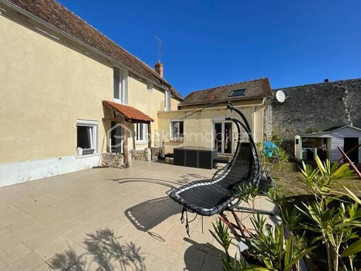 Maison à vendre 179 000 € 8 pièces 5 chambres 160 m² Échilleuses 45390