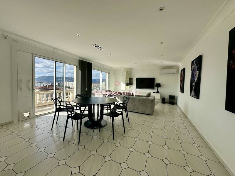 Maison à vendre, 236m², BOURG LES VALENCE