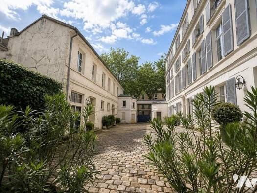 Maison à vendre 1 690 000 € 1 pièce 1 502 m² de terrain Versailles 78000