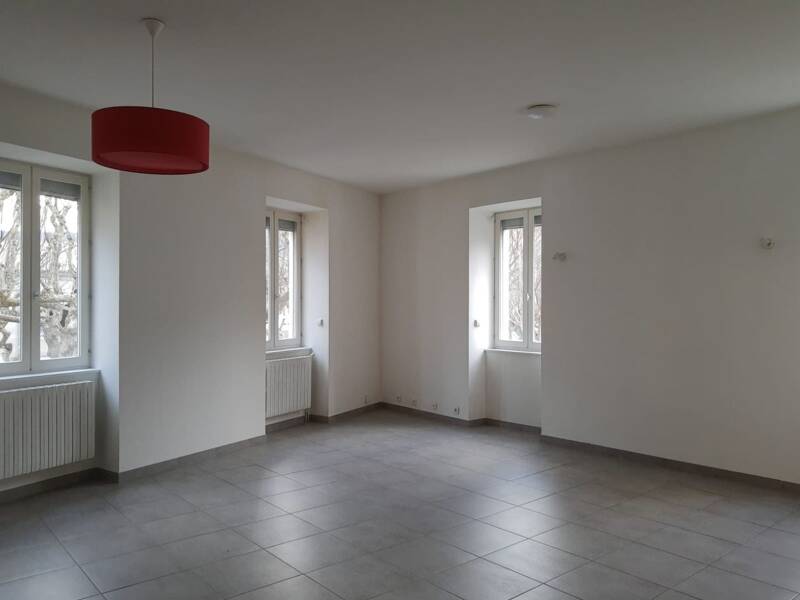 Maison à louer, 85m², PRIVAS