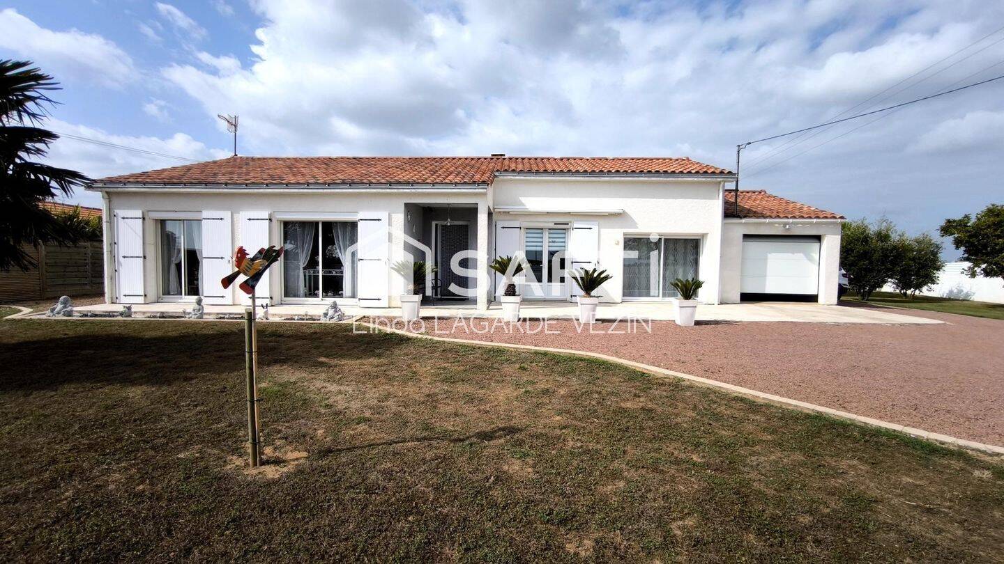 Maison à vendre, 122m², LONGEVILLE SUR MER