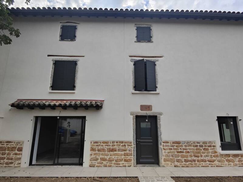 Maison à louer, 161m², FLEURIEU SUR SAONE