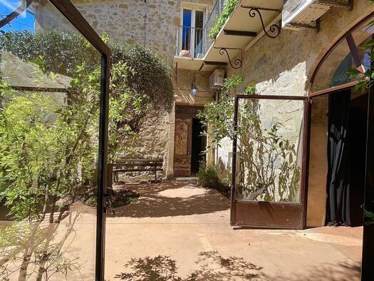 Maison à vendre 550 000 € 8 pièces 6 chambres 406 m² 335 m² de terrain Pomérols 34810