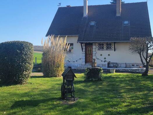 Maison à vendre 291 000 € 5 pièces 3 chambres 110 m² 4 413 m² de terrain Pinterville 27400