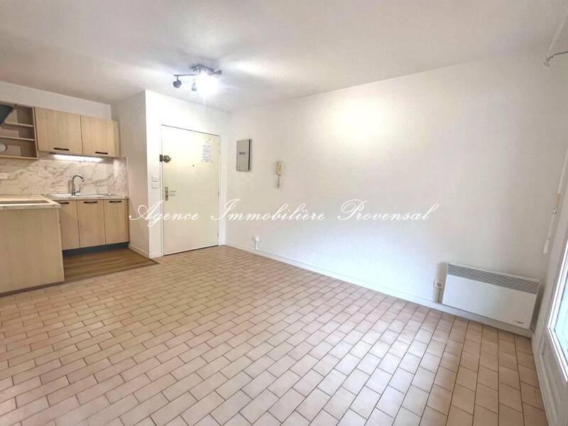 Maison à louer, 24m², SAINTE MAXIME