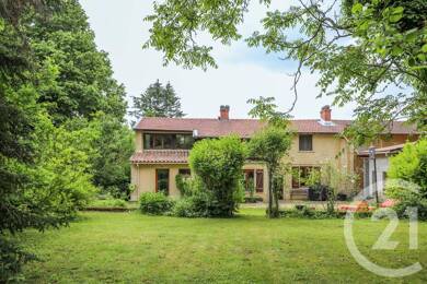 Maison à vendre 420 000 € 7 pièces 4 chambres 174,2 m² 1 375 m² de terrain Civrieux 01390