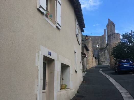 Maison à louer 500 € 3 pièces 2 chambres 55,7 m² Chauvigny 86300