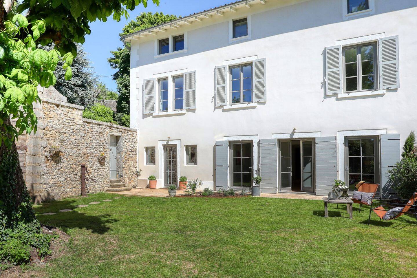 Maison à vendre, 155m², SAINT CYR AU MONT D'OR