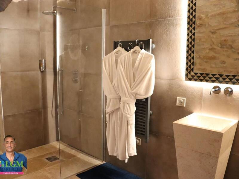 Maison à vendre, 397m², VEZENOBRES