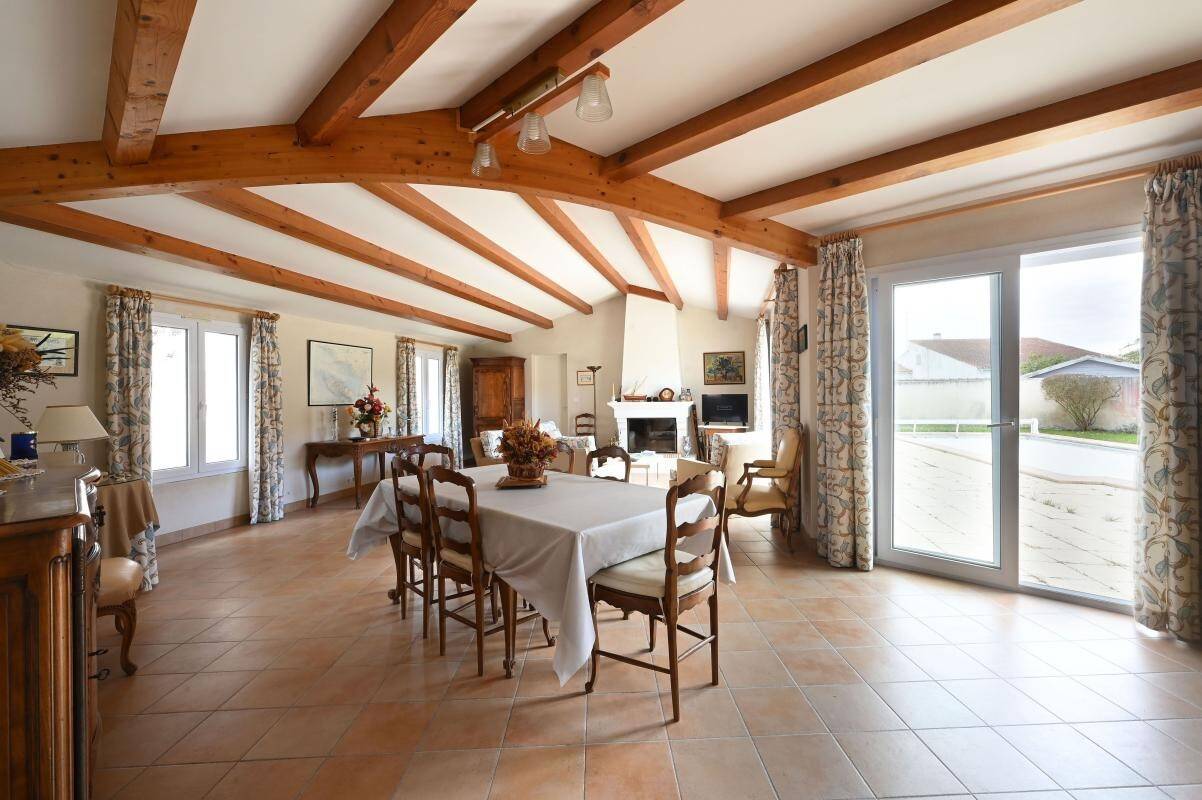 Maison à vendre, 143m², LA COUARDE SUR MER