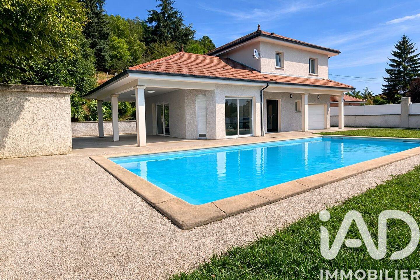 Maison à vendre, 126m², SAINT CLAIR DE LA TOUR