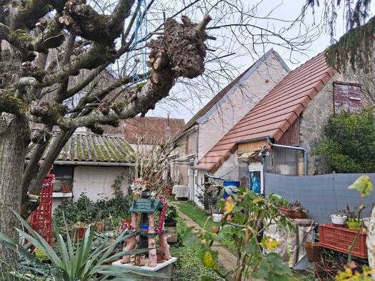 Maison en viager occupé Bouquet 46 950 € 4 pièces 3 chambres 90 m² Saint-Père 58200