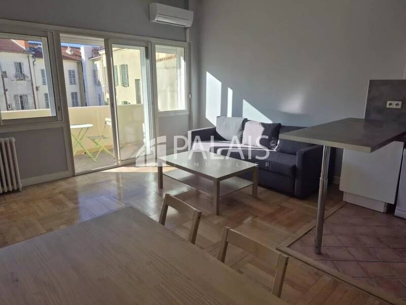 Maison à louer, 49m², NICE