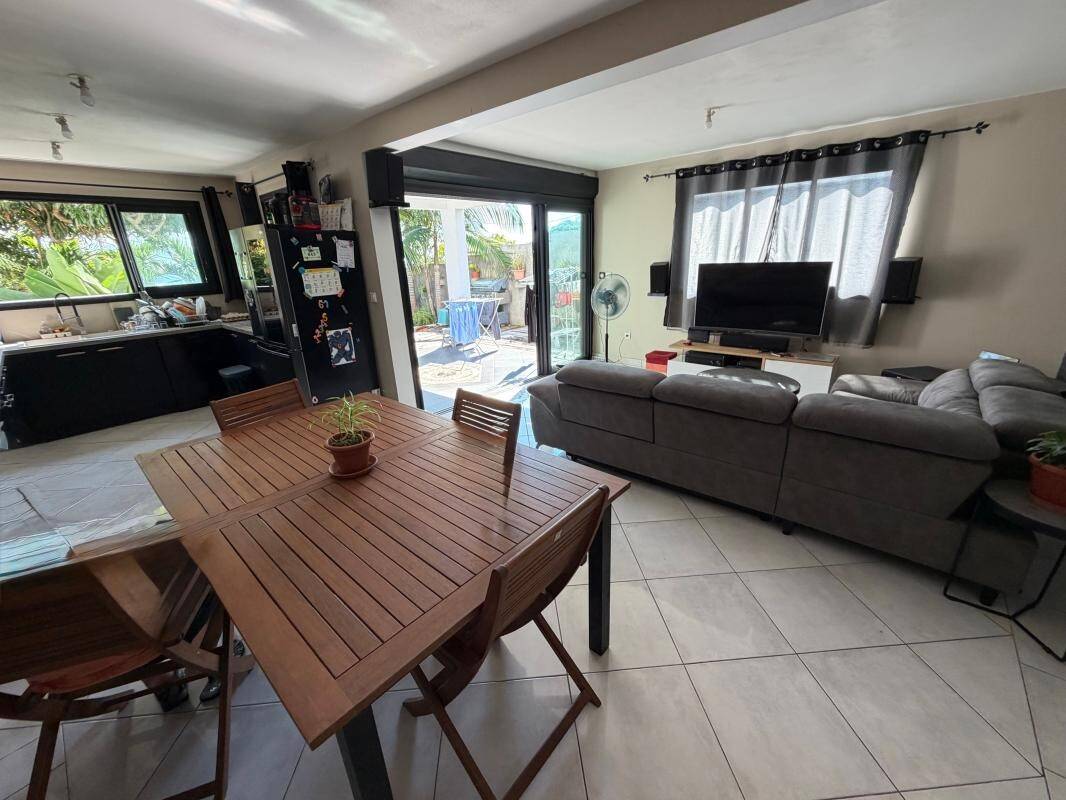 Maison à vendre, 102m², SAINT PIERRE