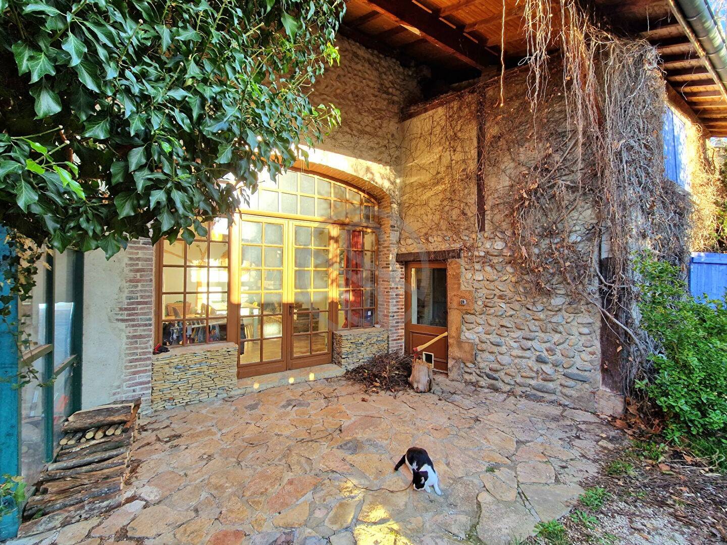 Maison à vendre, 132m², SAINT SIMEON DE BRESSIEUX