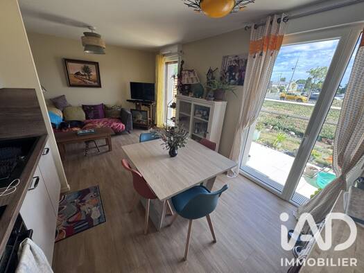 Appartement à vendre 240 000 € 3 pièces 2 chambres 59 m² RDC/4 Route de Port Bayeux 14400