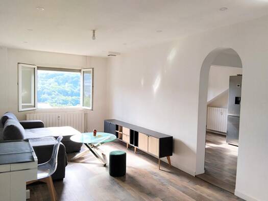Appartement à vendre 159 000 € 3 pièces 2 chambres 76 m² Étage 4/4 Arlod Valserhône 01200