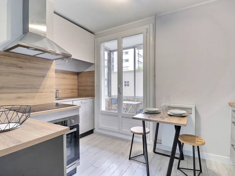 Maison à louer, 52m², LYON 8E