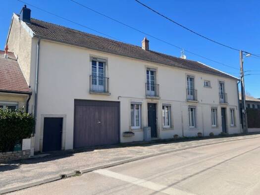 Maison à vendre 495 000 € 8 pièces 4 chambres 298 m² 1 221 m² de terrain Arc-sur-Tille 21560