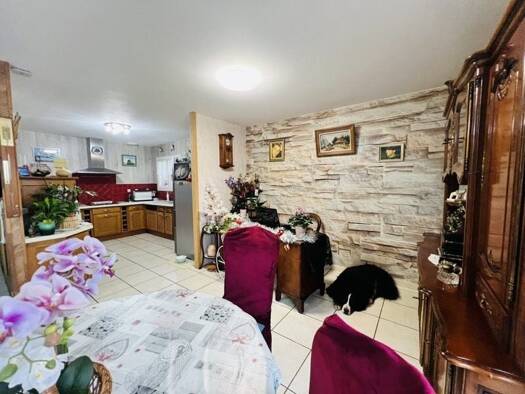 Maison de plain-pied à vendre 301 815 € 6 pièces 4 chambres 160 m² 3 333 m² de terrain Miélan 32170