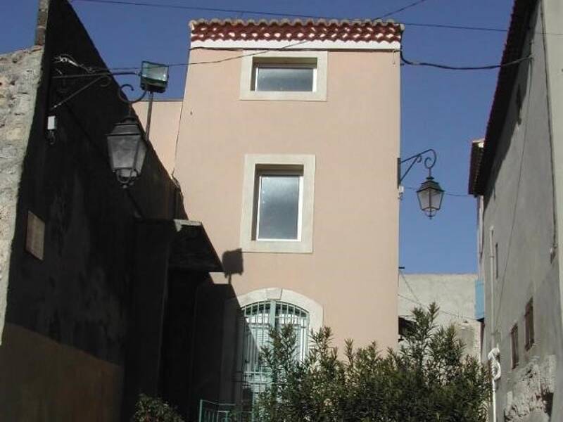 Maison à louer, 26m², SAINT MITRE LES REMPARTS