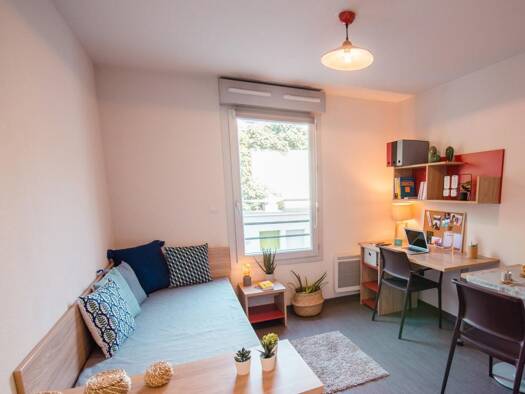 Studio à vendre 74 500 € 1 pièce 19 m² Étage 6/7 Saint Pierre Marseille 5ème arrondissement 13005