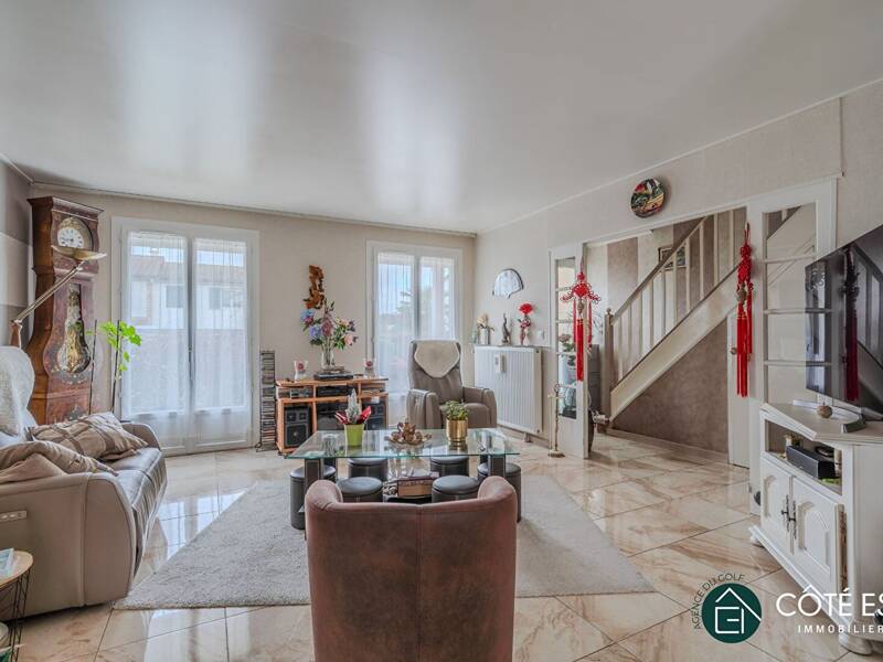 Maison à vendre, 115m², CONCHES SUR GONDOIRE