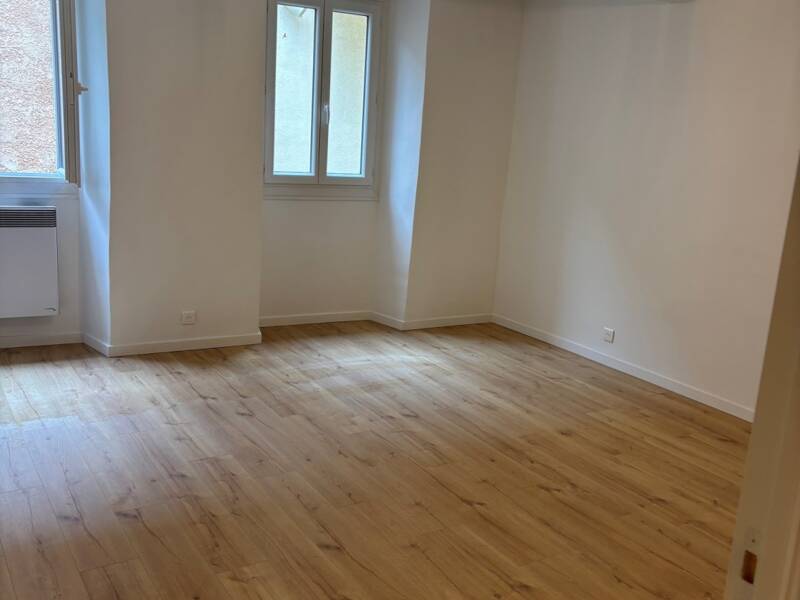 Maison à louer, 70m², CASTELLAR