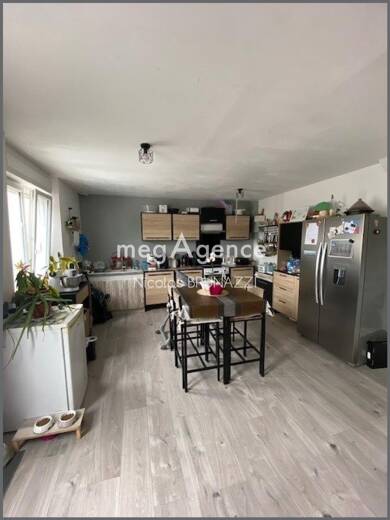 Maison à vendre 109 000 € 5 pièces 3 chambres 87 m² 675 m² de terrain Vimoutiers 61120