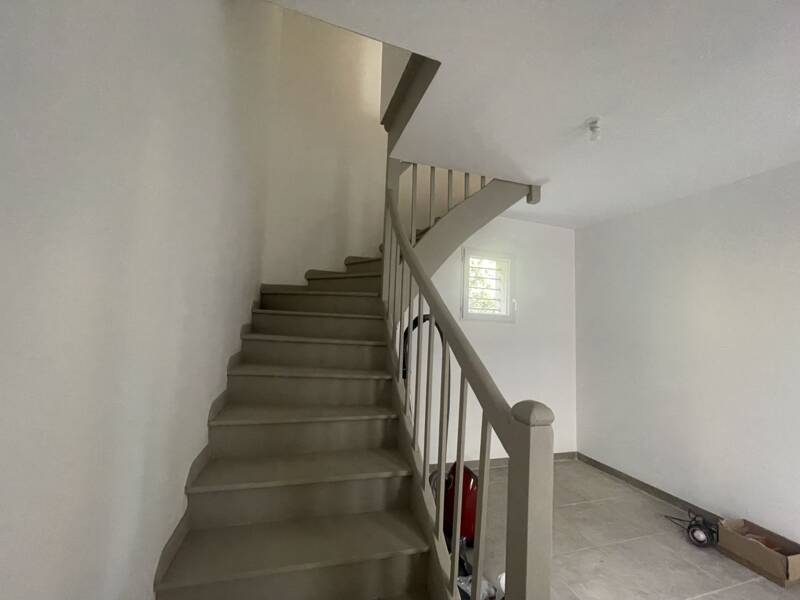 Maison à louer, 157m², VILLASAVARY