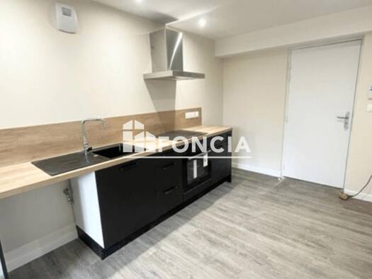 Appartement à louer 485 € 2 pièces 1 chambre 51 m² Boën-sur-Lignon 42130