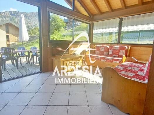 Chalet à vendre 430 000 € 4 pièces 3 chambres 55 m² 600 m² de terrain Le Corbier 73300