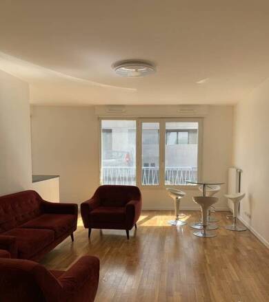 Appartement à louer 1 560 € 3 pièces 2 chambres 62 m² RDC Houssières Châtenay-Malabry 92290