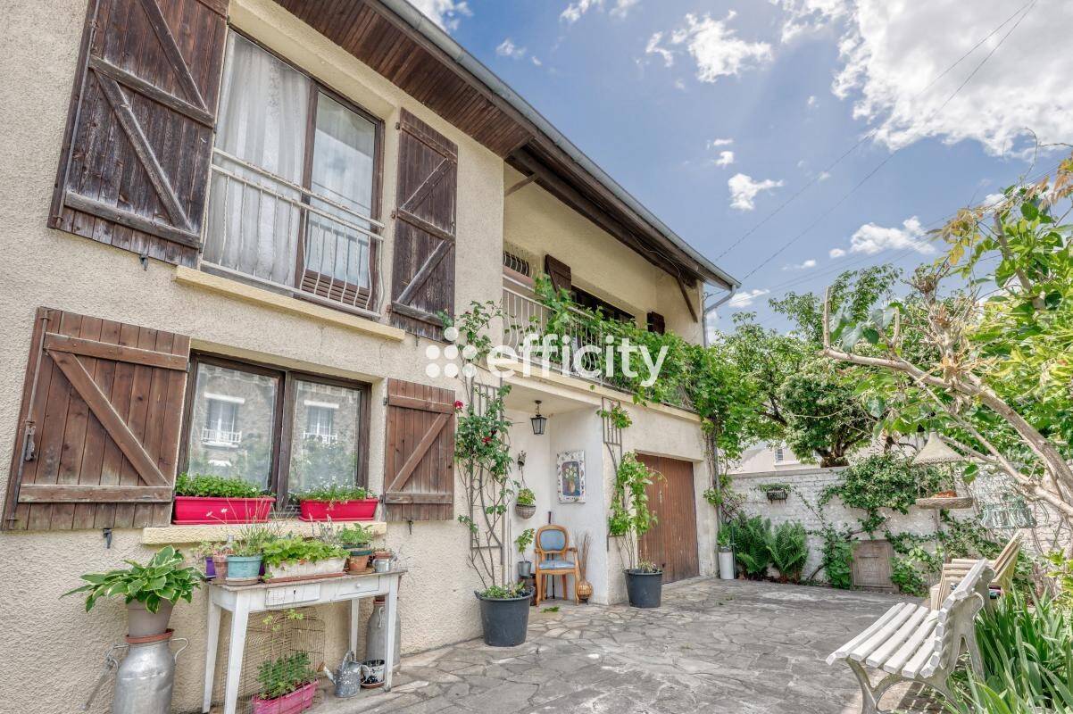 Maison à vendre, 153m², COMBS LA VILLE