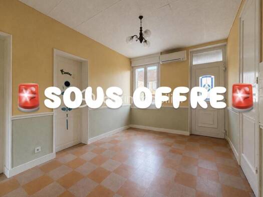 Maison à vendre 124 000 € 6 pièces 4 chambres 145 m² Nesles-la-Montagne 02400