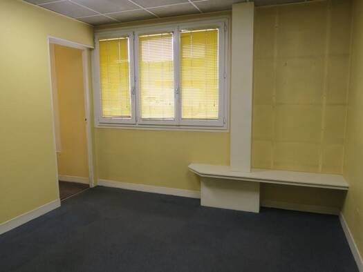 Espace bureau à louer 490 € 51 m² de bureaux Table de Pierre-Preaux-Val Saint Martin Darnétal 76160