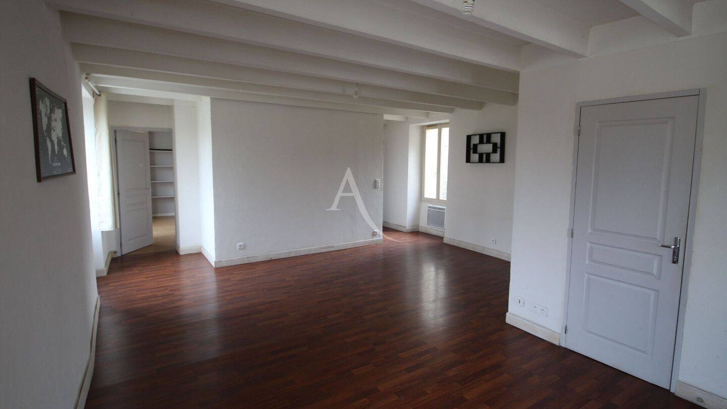 Maison à vendre, 156m², PUY L'EVEQUE