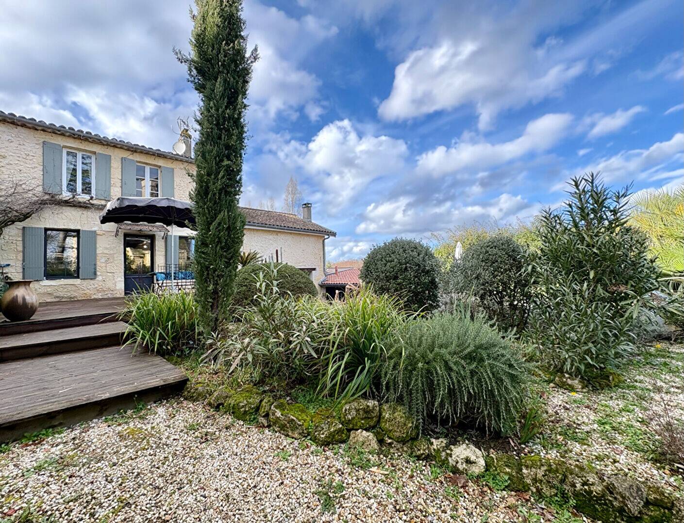 Maison à vendre, 157m², CAMBLANES ET MEYNAC