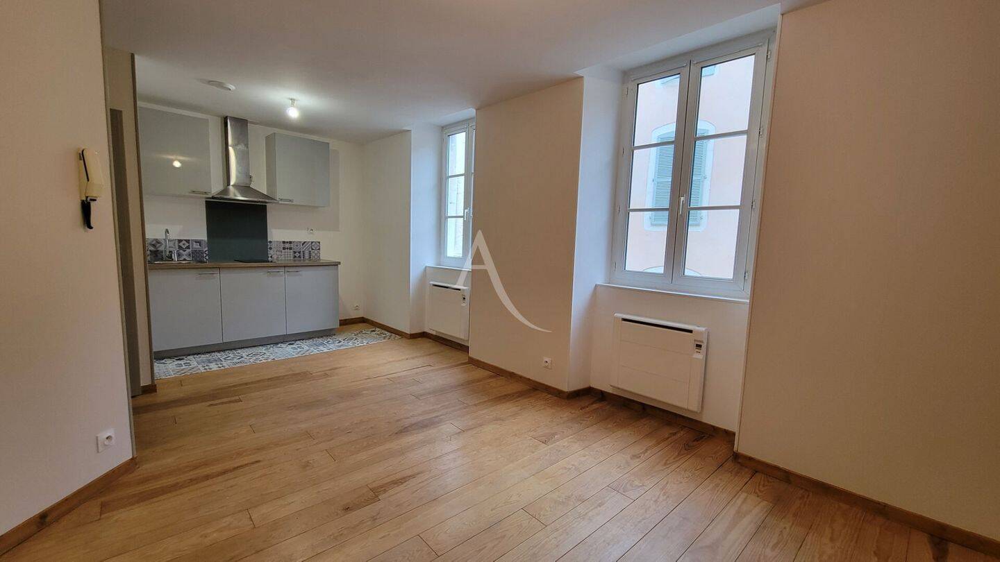 Maison à louer, 42m², PAU